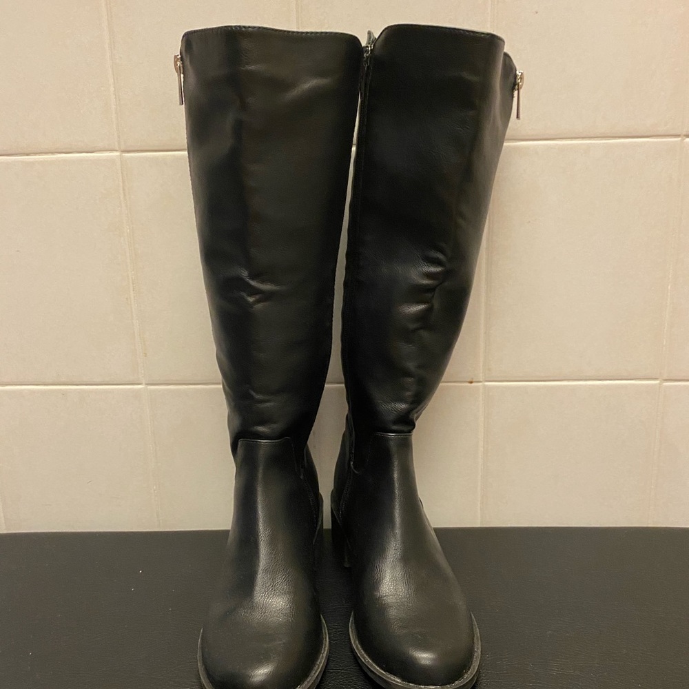 Black boots 💥2 for 30💥